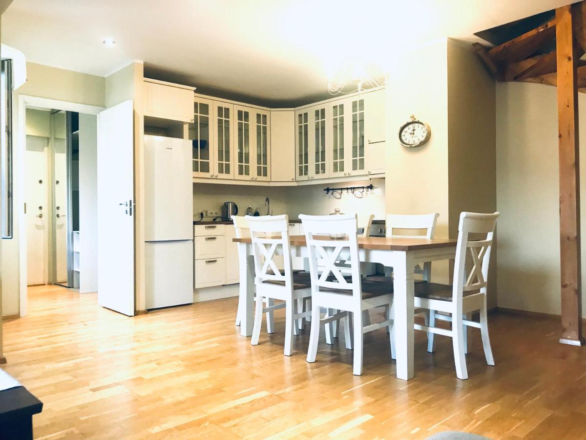 Cozy City Penthouse Apartment, Free Parking 탈린 외부 사진