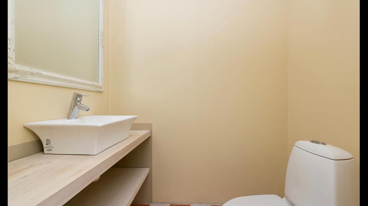 Cozy City Penthouse Apartment, Free Parking 탈린 외부 사진
